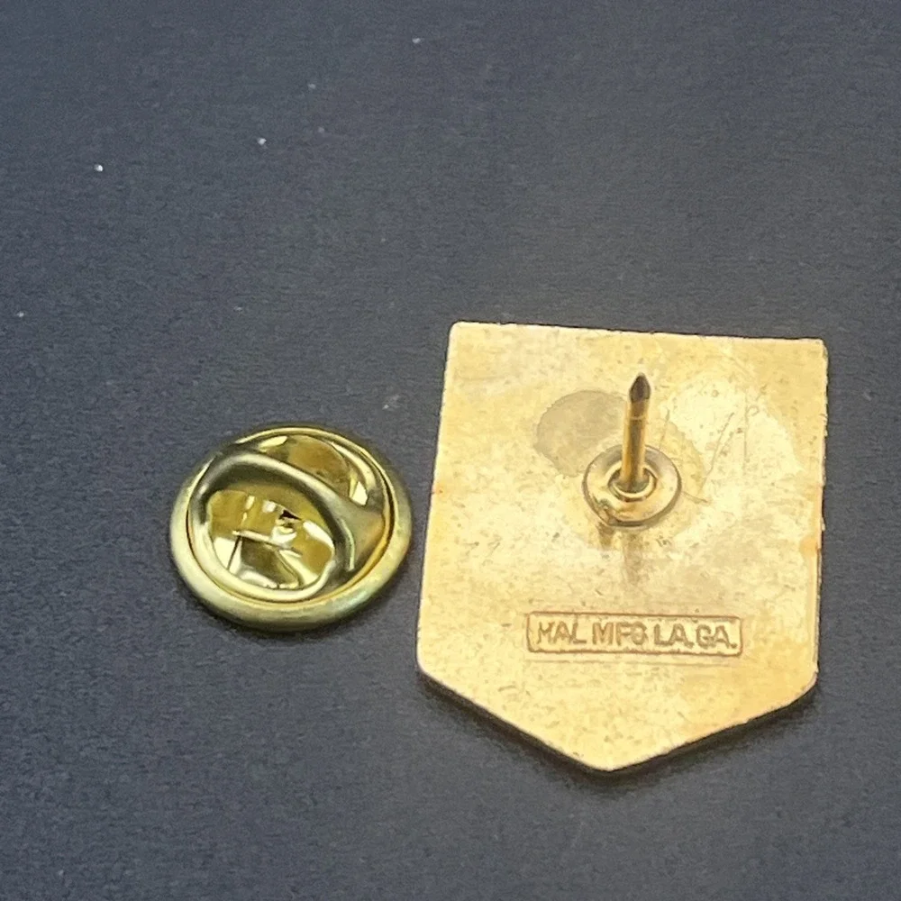 N/A front pin